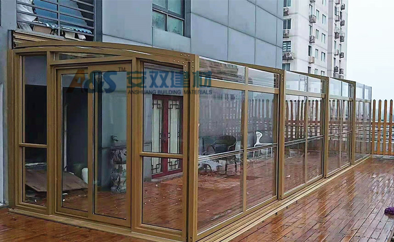 多層移動(dòng)陽(yáng)光房